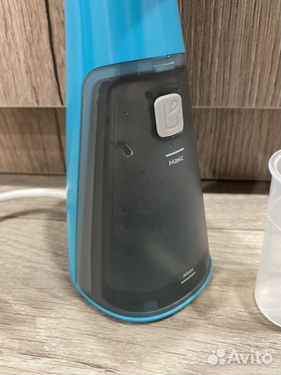 Отпариватель Kitfort кт-983-3 и вешалка