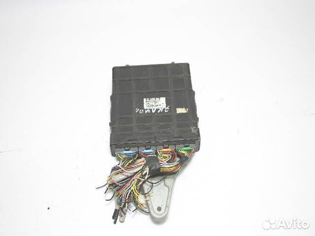 Блок управления двигателем Mitsubishi Eclipse