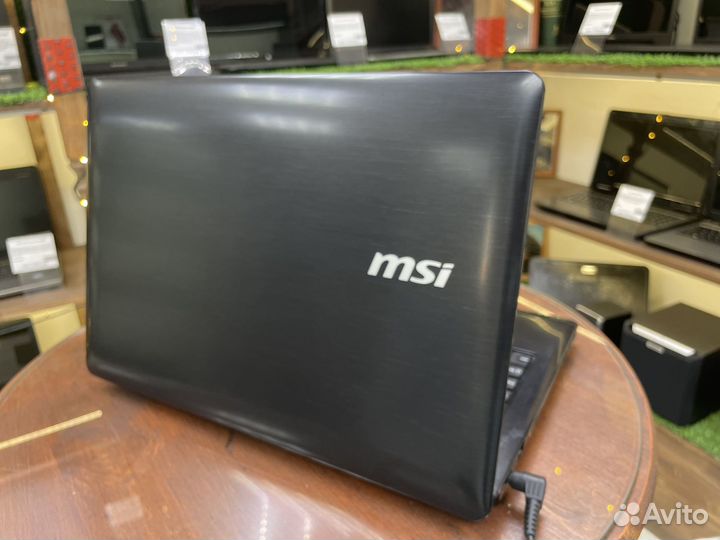 Ноутбук MSI на Intel Core i3-2310M