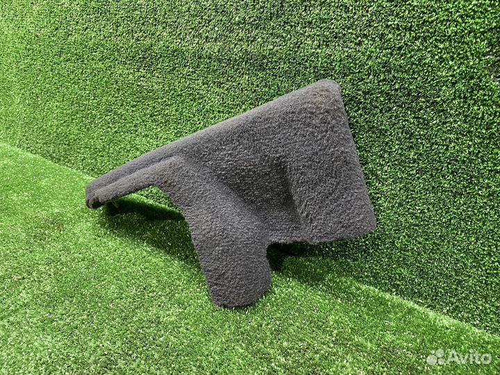 Обшивка багажника левая BMW X7 G07