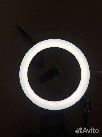 Кольцевая лампа цветная 26см