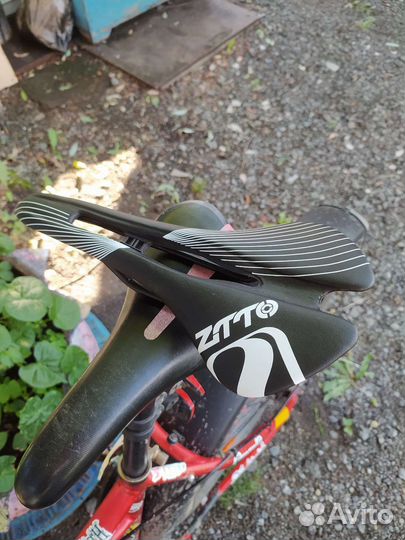 Велосипедное седло