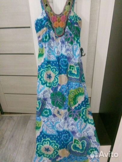 Платье женское