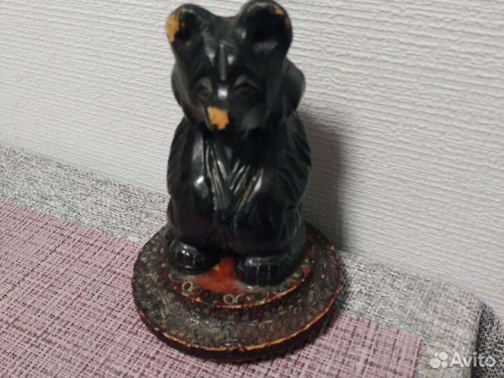 Деревянная статуэтка медведь.ссср