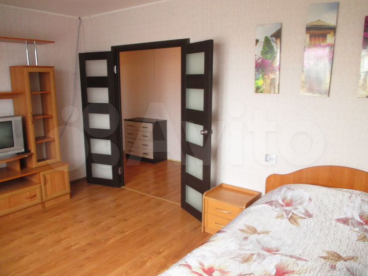 2-к. квартира, 57 м², 5/5 эт.