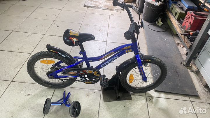 Велосипед детский взраст 3-6 лет