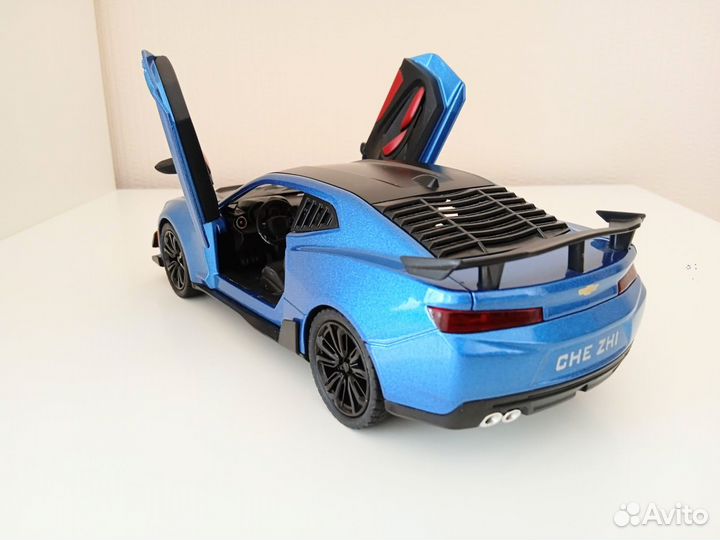 Машина детская коллекционная Chevrolet новая