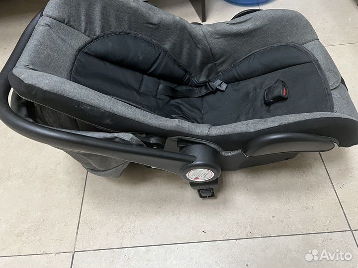 Переноска для детей в машину
