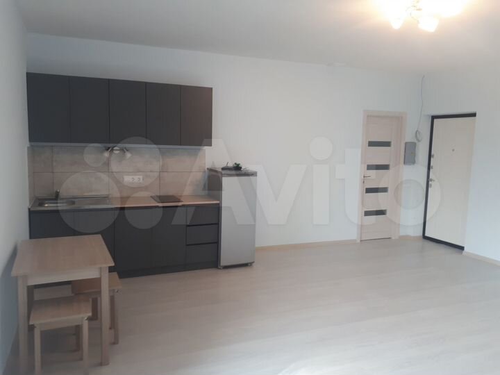 Квартира-студия, 42 м², 2/7 эт.