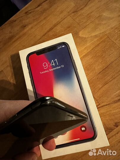 iPhone X, 128 ГБ
