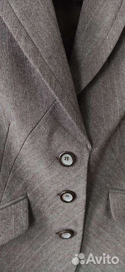 Пиджак женский 36