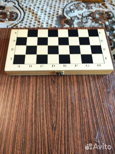 Шахматы деревянные