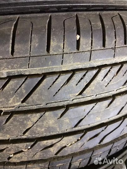 Landsail LS588 UHP 215/50 R17 95W