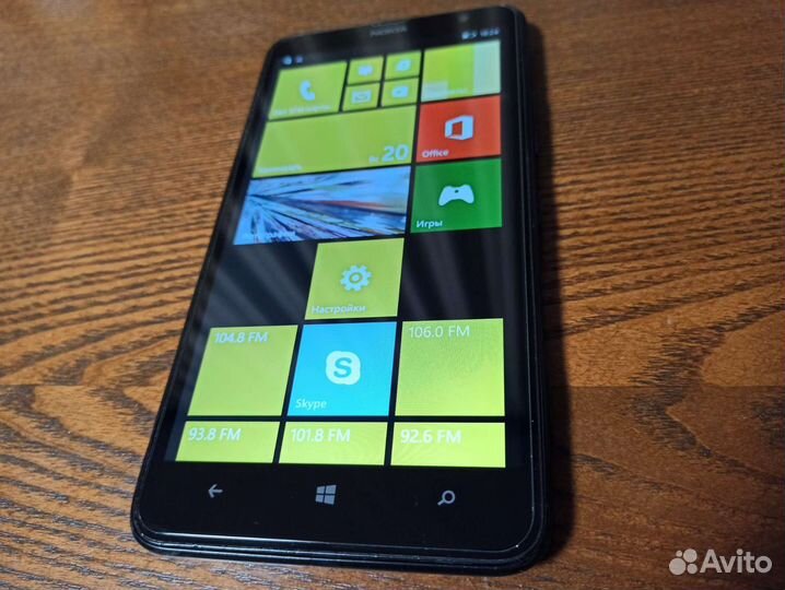 Nokia Lumia 1320, 8 ГБ