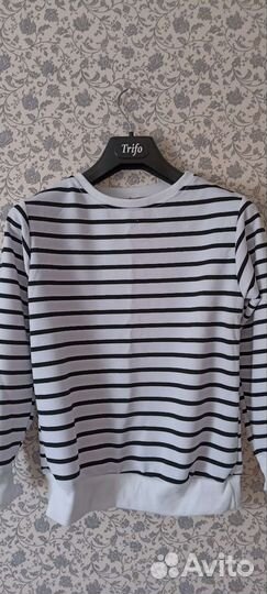 Спортивный костюм для девочки новый(42-44р)