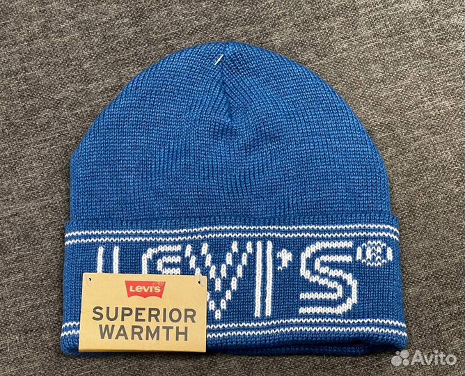 Новая оригинальная шапка Levis мужская