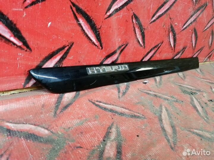 Молдинг двери задней левой Lexus RX II