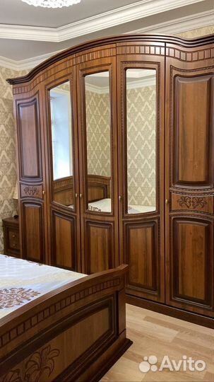 Спальный гарнитур