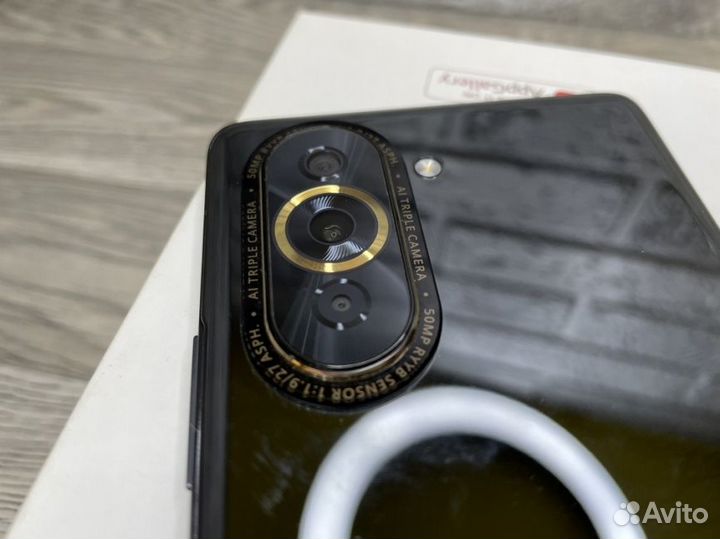 HUAWEI nova 10, 8/128 ГБ
