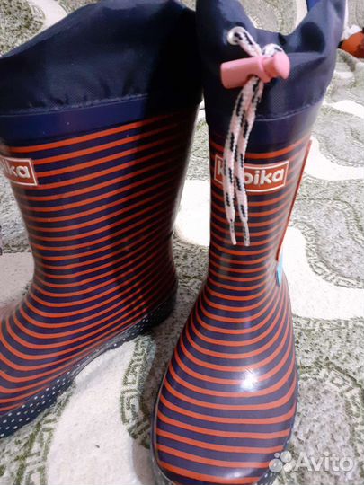 Резиновые сапоги