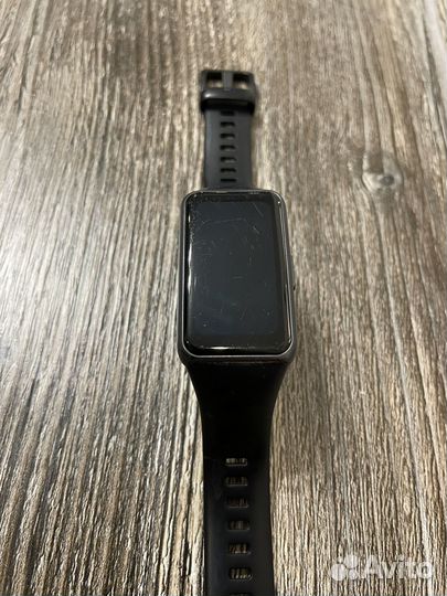 Фитнес-браслет Huawei Band 6