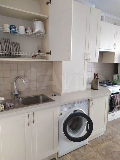 2-к. квартира, 61 м², 4/9 эт.