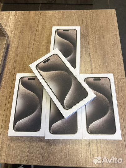 iPhone 15 Pro, 128 ГБ