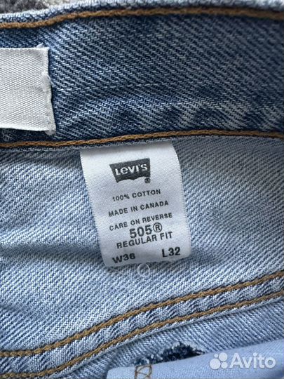 Джинсы levis