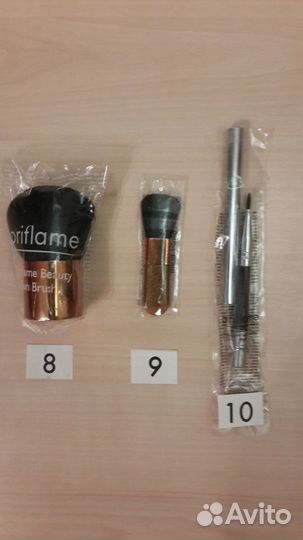 Кисти для пудры румян ресниц Спонжи Губки Орифлейм