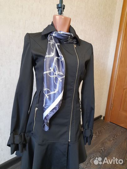 Плащ женский новый