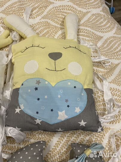 Бортики в кроватку