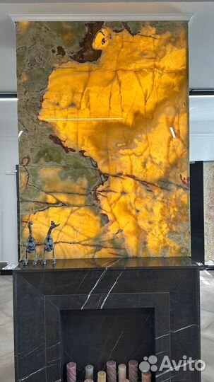 Стеновая панель панно из камня с подсветкой