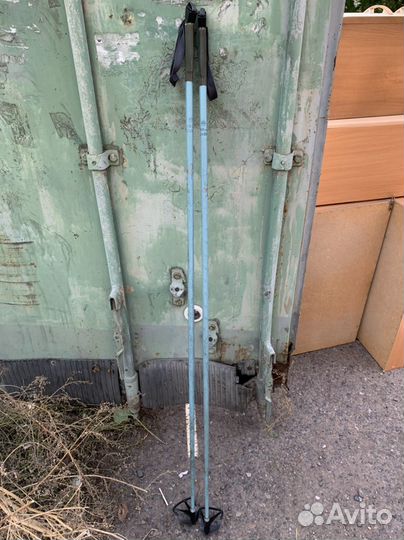 Лыжи беговые(палки, лыжи)