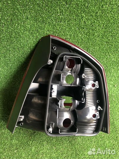 Skoda octavia a5 2008- фонарь задний левый
