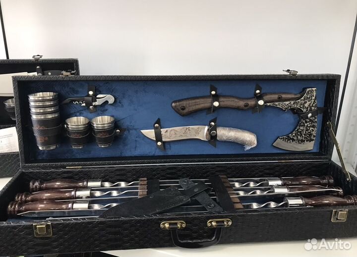 Подарочный набор шампуров в кейсе