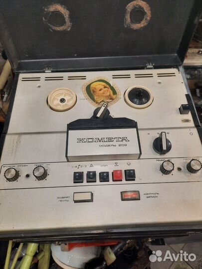 Магнитофон катушечный бобинный Комета 209