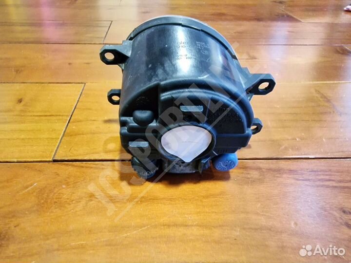 Противотуманная фара Valeo 89210656