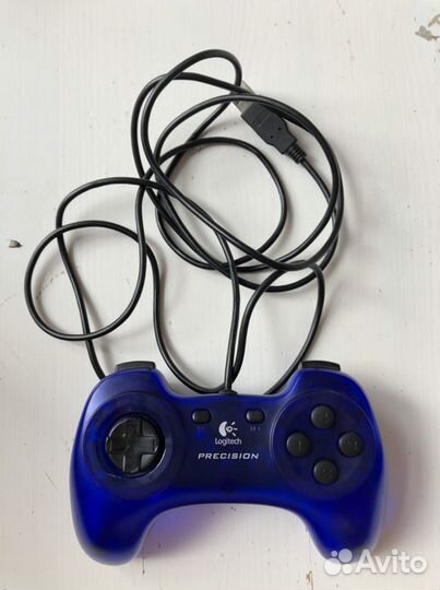 Геймпад Logitech Precision