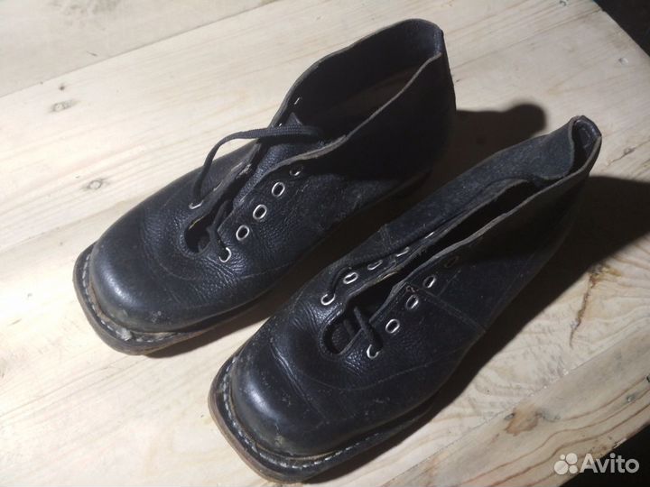 Ботинки лыжные