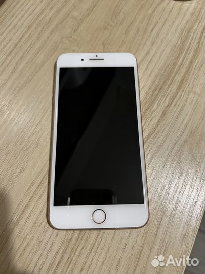iPhone 8 Plus, 64 ГБ