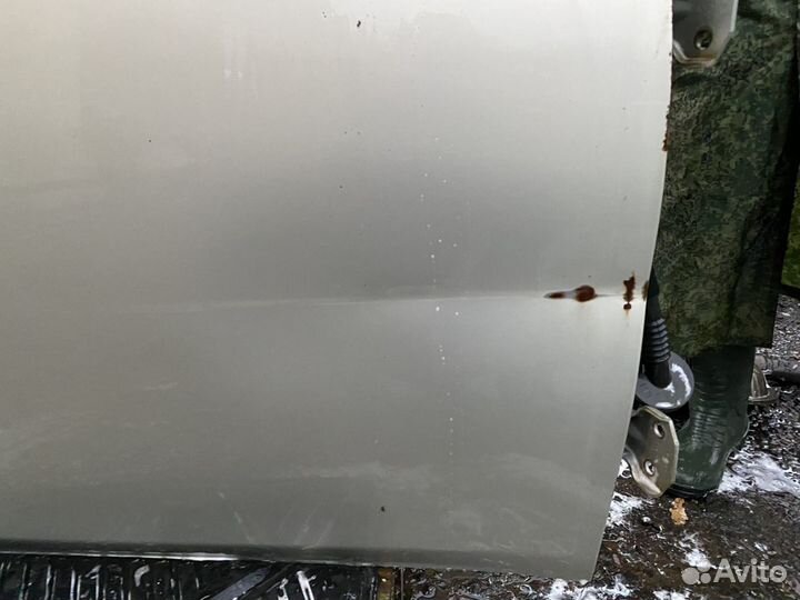 Дверь subaru outback