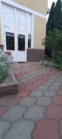 Коттедж 370 м² на участке 10 сот.