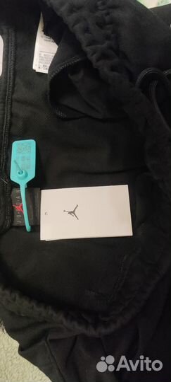 Чёрные штаны jordan джордан