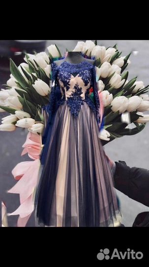 Вечернее платье