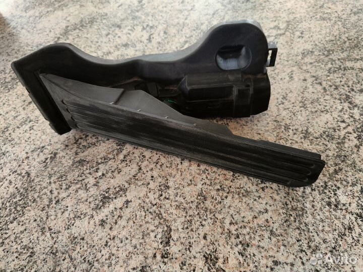 Педаль газа VAG 1k1723503ap