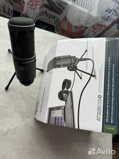 Микрофон AT2020