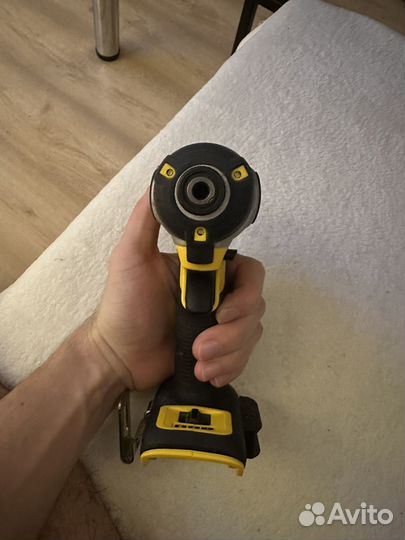 Импакт dewalt XR DCF 887 N