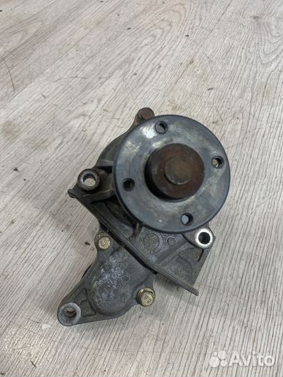 Помпа водяной насос Geely CK otaka