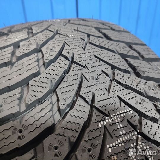 Tourador Ice Star TSW1 245/35 R20