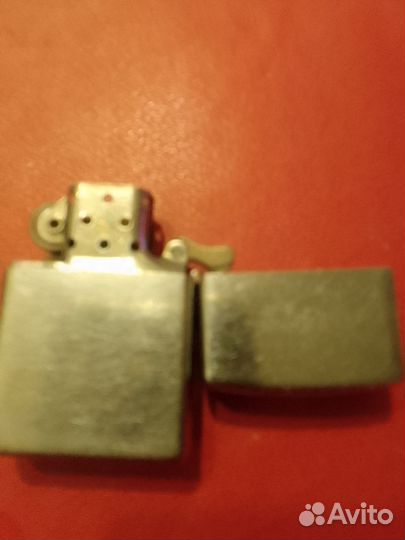 Зажигалка бензиновая винтажная